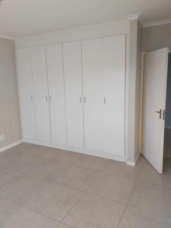 To Let 2 Bedroom Property for Rent in Parklands Western Cape